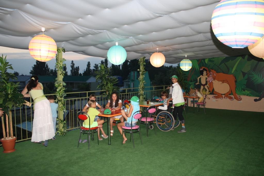 Green Hotel-Club Zatoka Exterior foto